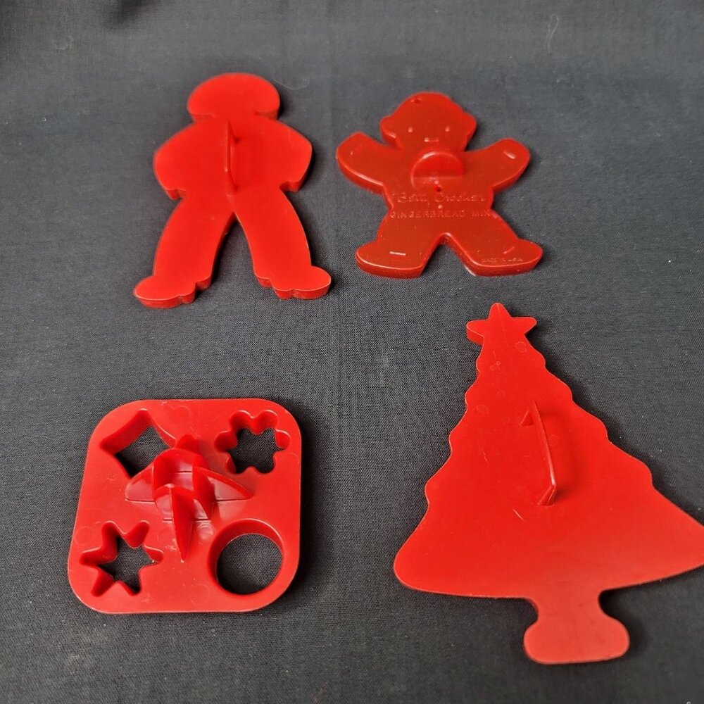 Vtg Lot 4 Red Plastic Cookie Cutters Gingerbread Men Tree Stars More